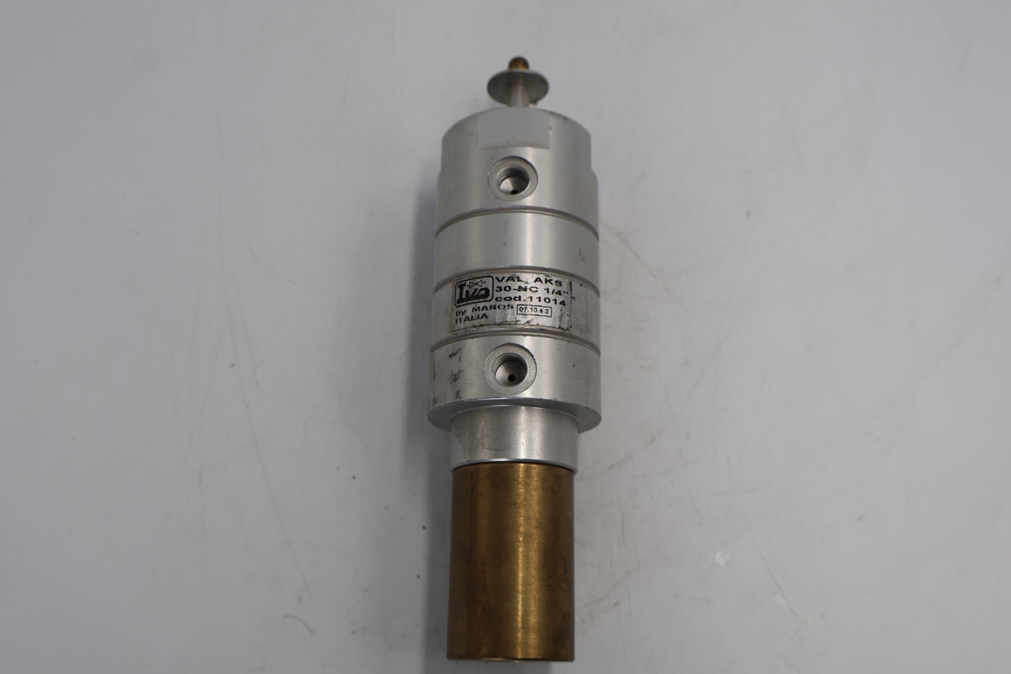 Válvula Pneumática 1/4" NC AK - Lava a Seco