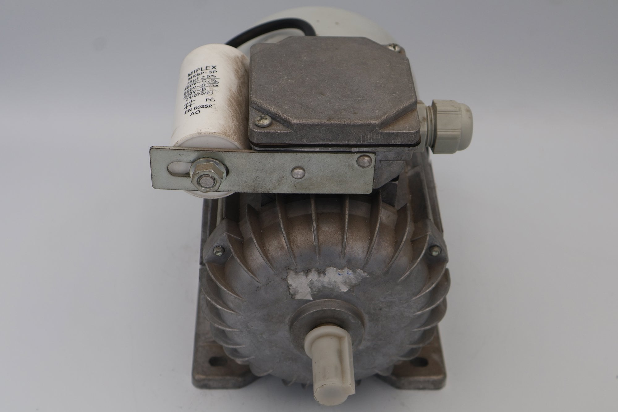 Motor Monofásico para Secadora 220/240V 0,25 kW - 50/60 Hz