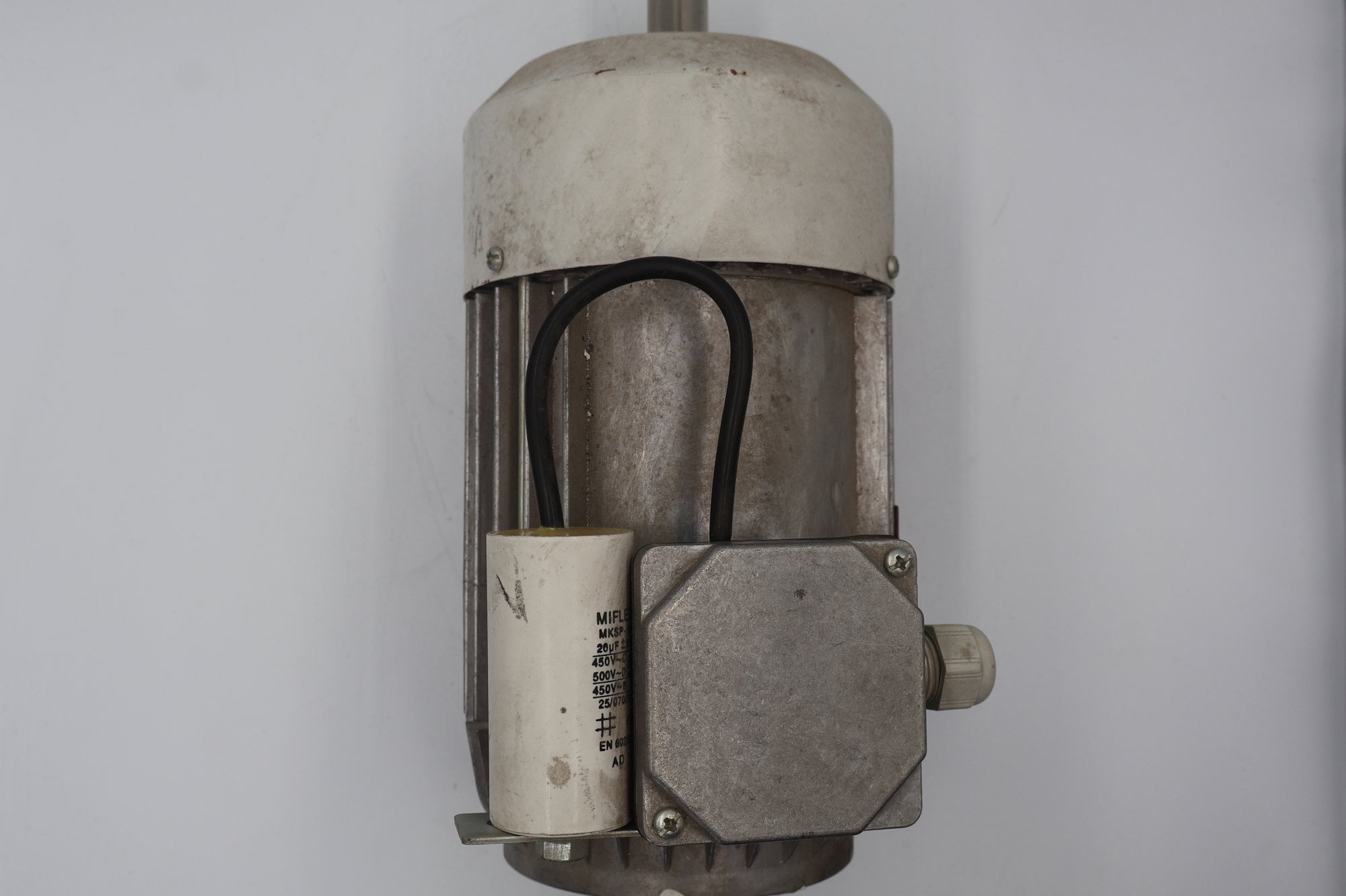 Motor Monofásico para Secadora 220/240V 0,55 kW - 50/60 Hz