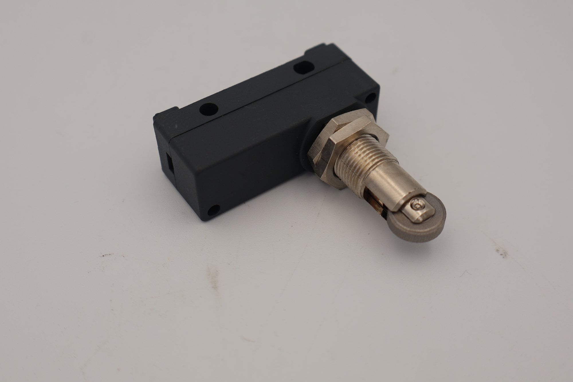 Microswitch da Passadoria Tipo Roldana - Mesa de Passar