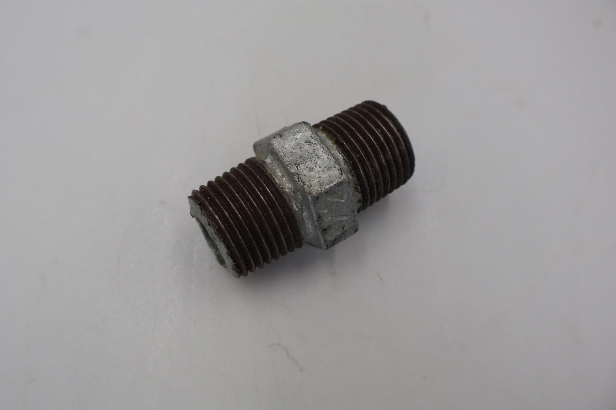 Niple Duplo 1/2" Galvanizado - Mesa de Passar